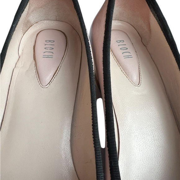 Bloch Blush Pink with Black Cap Toe Ballet Style Mini Wedge Heels Size 39.5 - Picture 7 of 11
